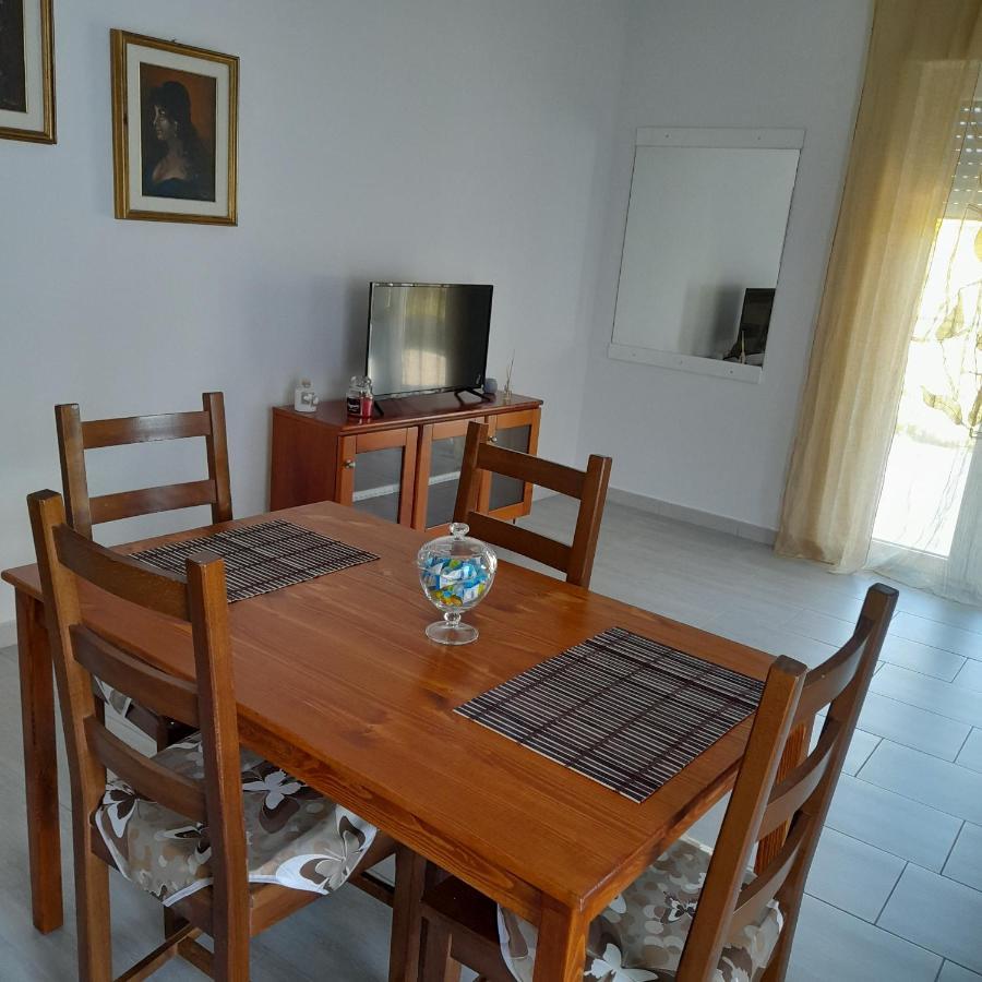 A Casa Di Falco มอนดราโกเน ภายนอก รูปภาพ