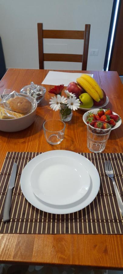 A Casa Di Falco มอนดราโกเน ภายนอก รูปภาพ